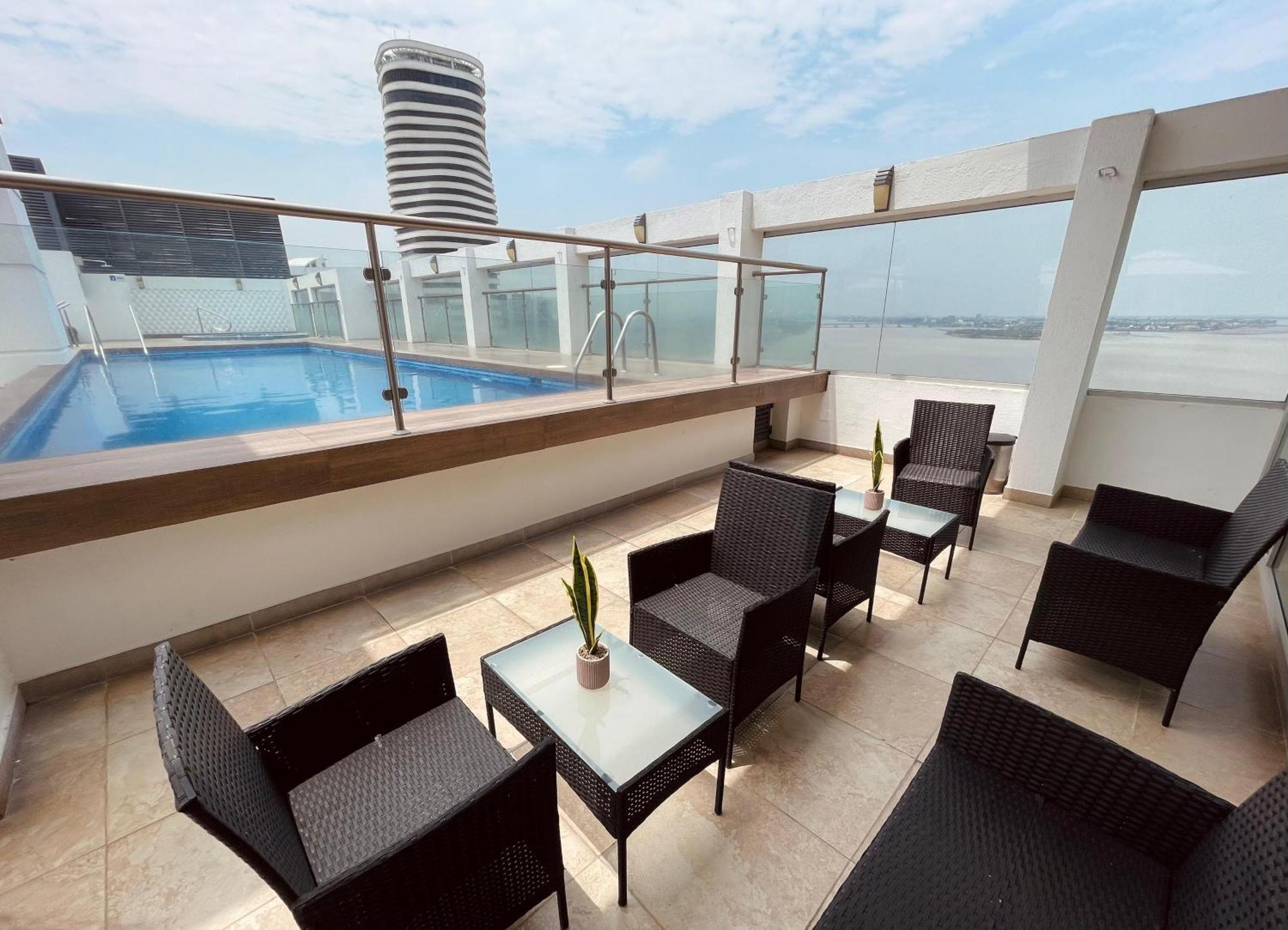 Suite Frente Al Rio En Puerto Santa Ana Riverfront Guayaquil Dış mekan fotoğraf